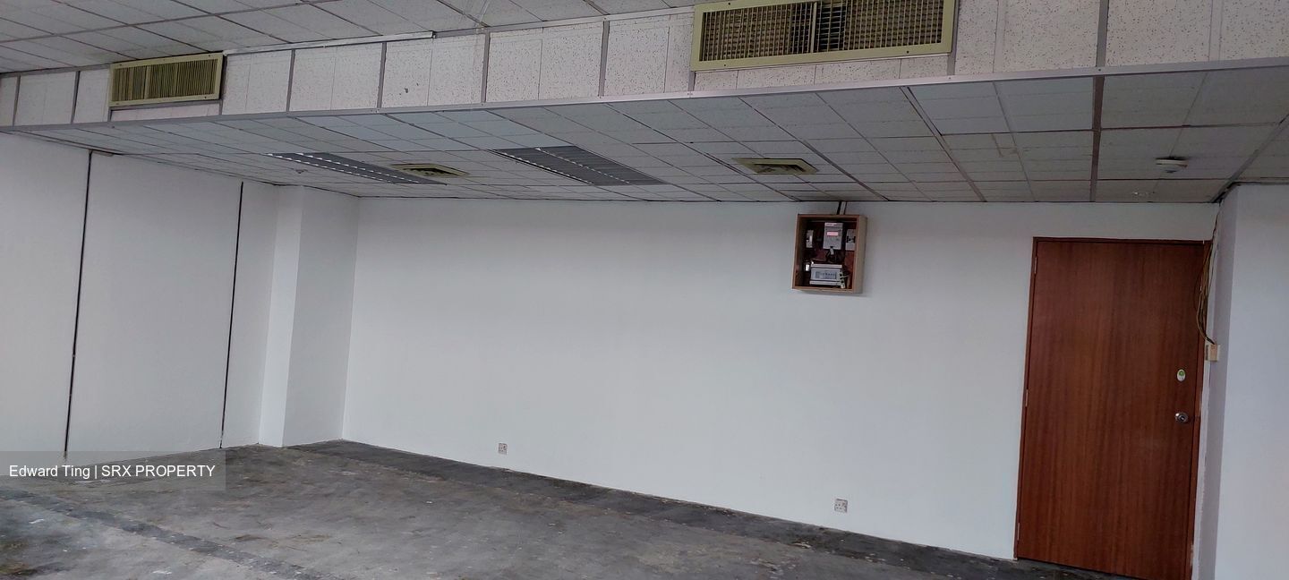 Manhattan House (D3), Office #500983271